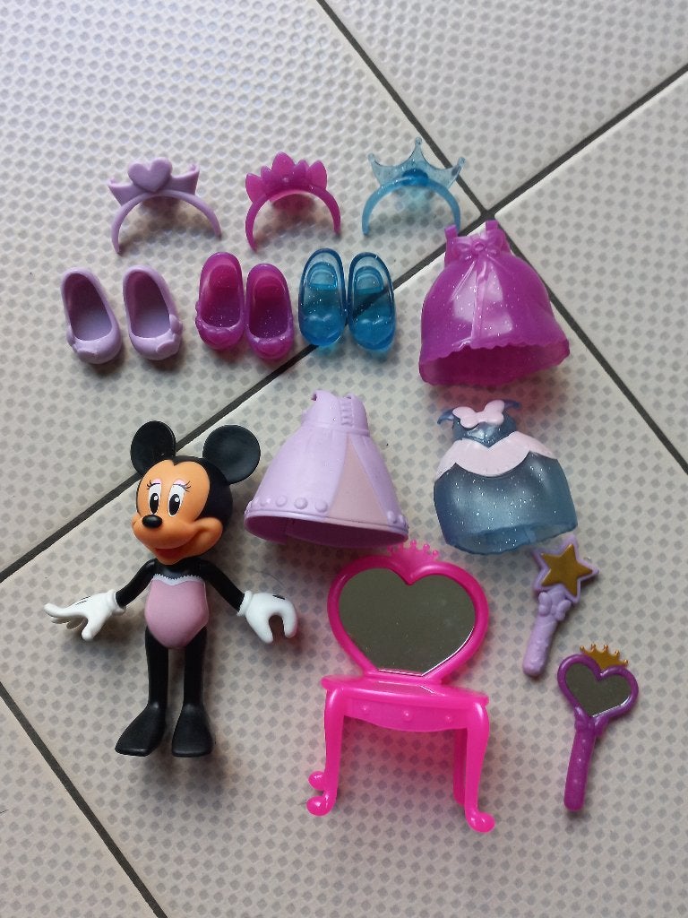 Poupée Minnie à habiller I Disney, Enfants & Bébés, Enlèvement ou Envoi, Comme neuf, Autres types