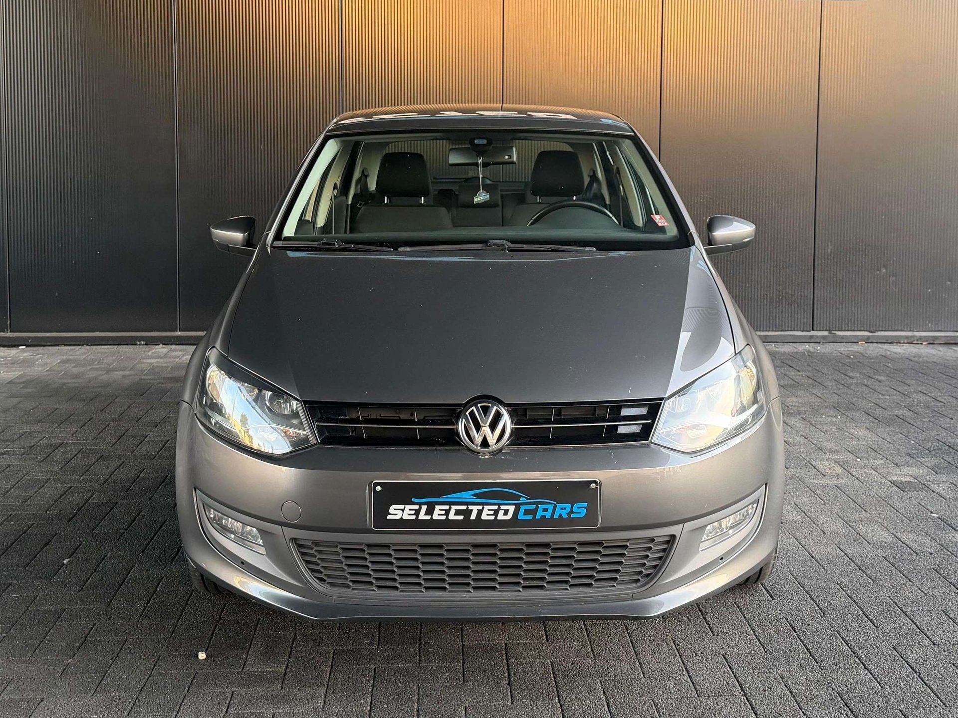 Volkswagen Polo 1.2i Highline, Auto's, Volkswagen, Euro 5, Gebruikt, Zwart, 1198 cc