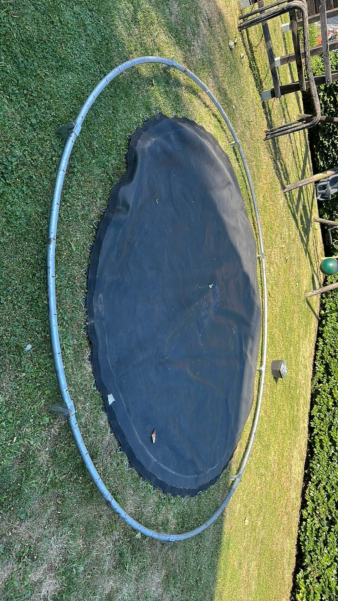 trampoline, Enfants & Bébés, Jouets | Extérieur | Trampolines, Enlèvement, Utilisé
