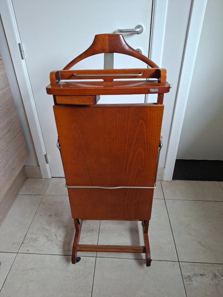 Dressboy (kamerknecht – elektrisch), Kleding | Dames, Kledingrekken, Ophalen, Gebruikt