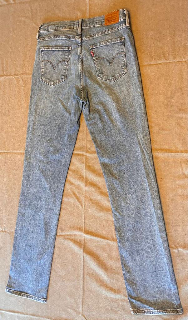 Jeansbroek Levi's - maat 29, Ophalen, Blauw, Zo goed als nieuw, W28 - W29 (confectie 36)