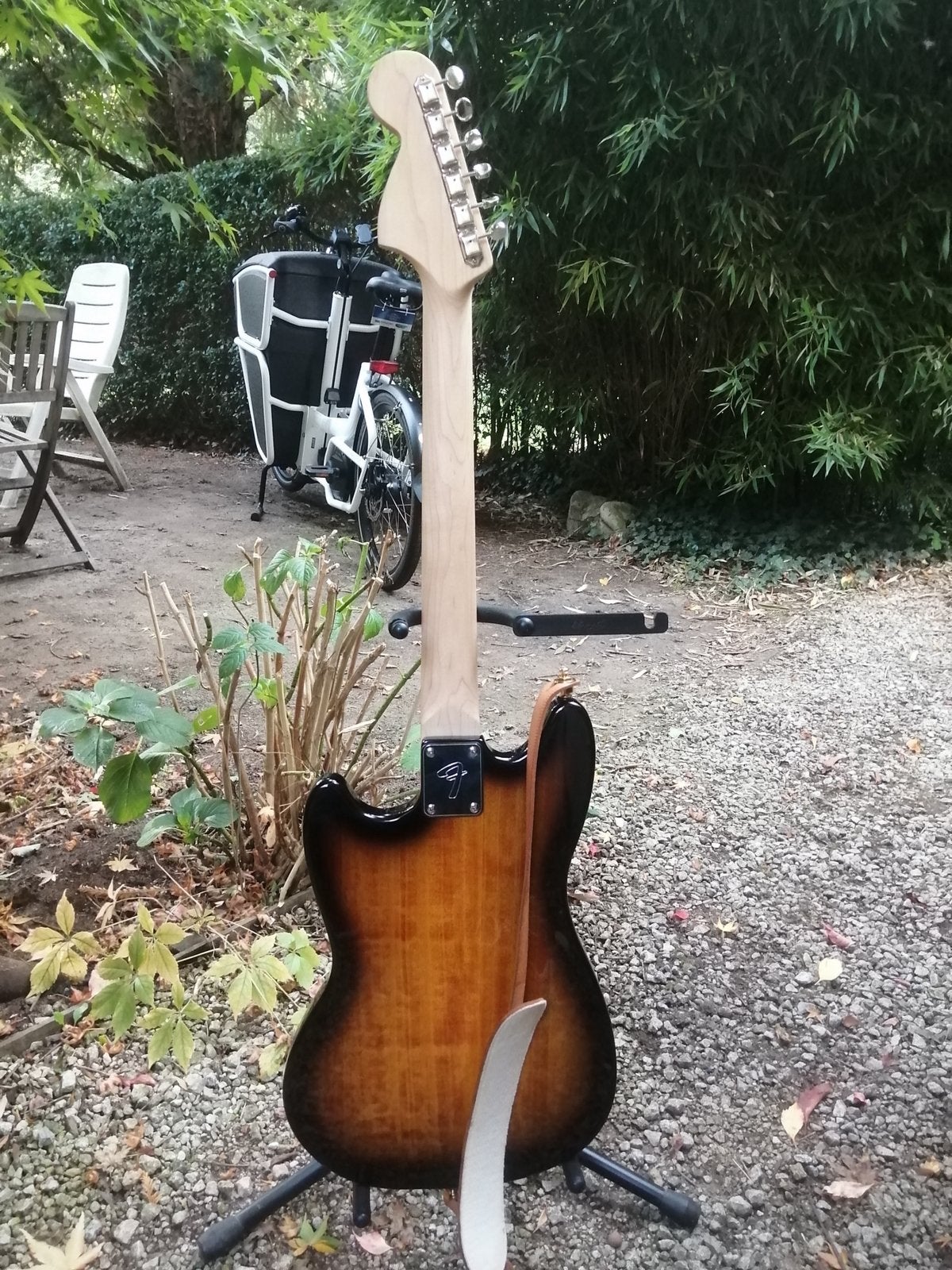 Guitare electrique fender mustang MIJ sunbusrt 80’, Enlèvement, Comme neuf, Solid body, Fender