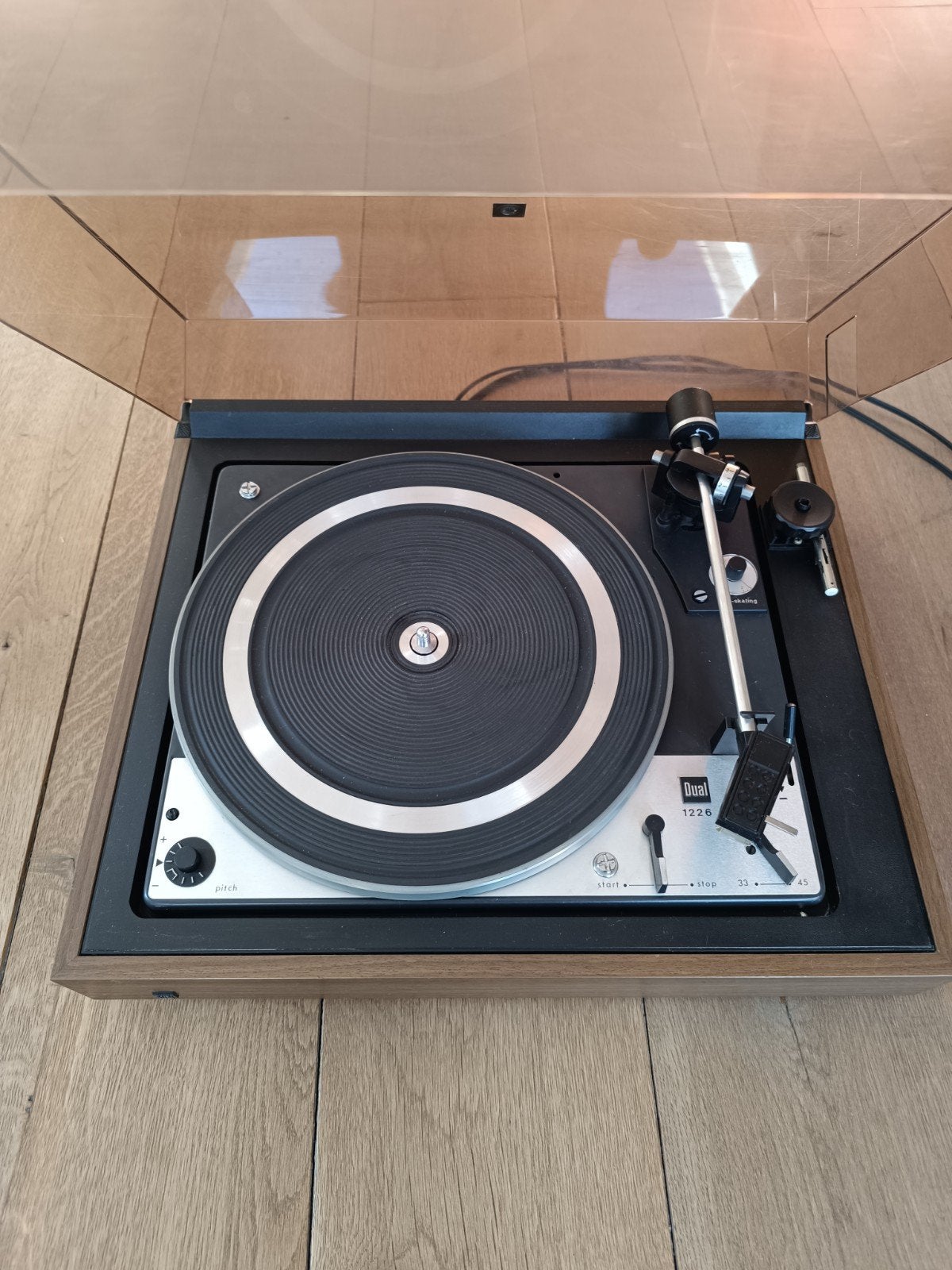 tourne-disque Dual 1226, TV, Hi-fi & Vidéo, Enlèvement, Tourne-disque, Dual
