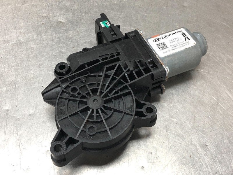 MOTEUR LEVE VITRE ELECTRIQUE i30 Fastback (PDEBA / PEDBC), Utilisé, Hyundai