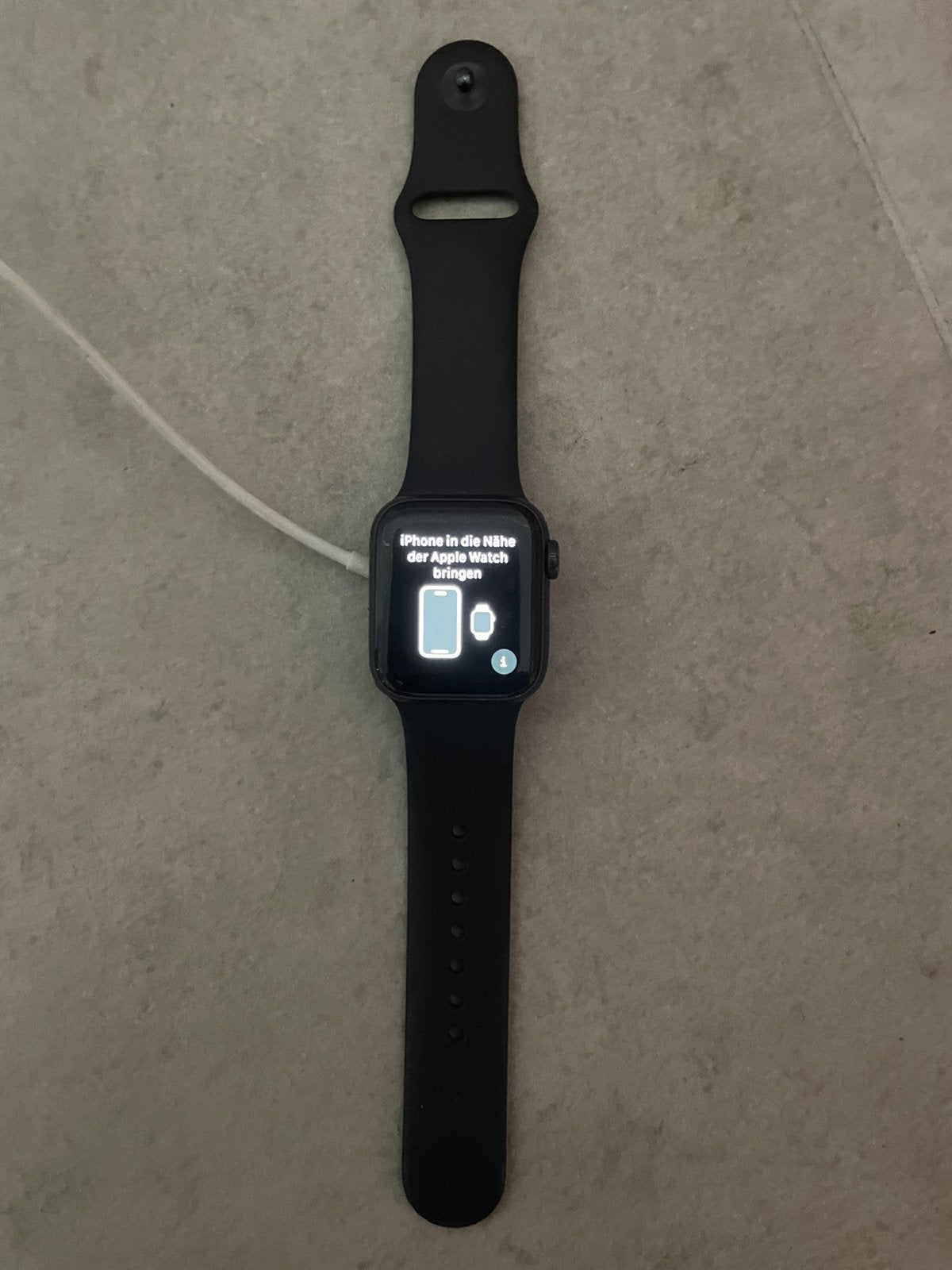 Apple Watch Series 6 – 44mm / 40mm (GPS) – incl. oplader, Handtassen en Accessoires, Smartwatches, Ophalen, GPS, Zo goed als nieuw
