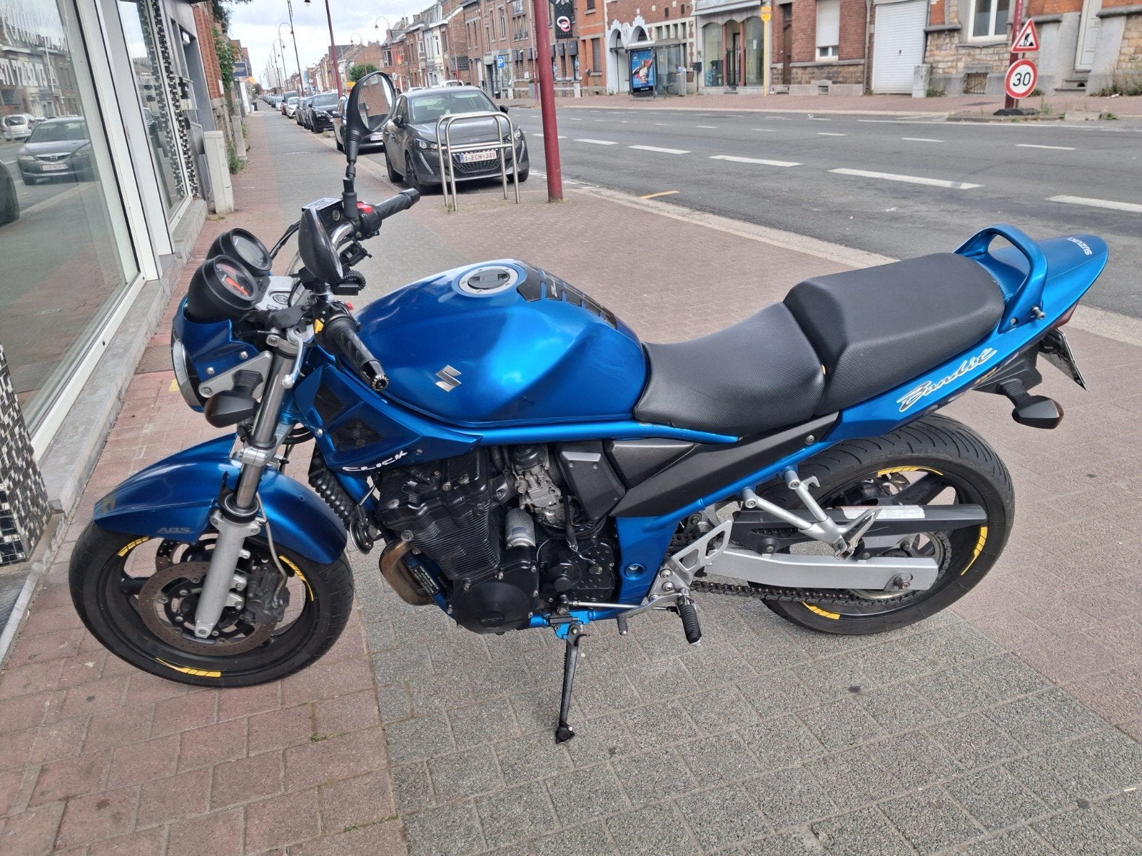 Vend Suzuki bandit 650 année 2008 état impeccable, Motos