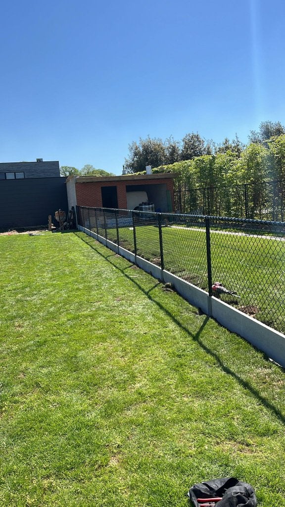 Tennisdraad, palen, en rol (betonplaten niet), Ophalen, Zo goed als nieuw, 20 meter of meer, Draad