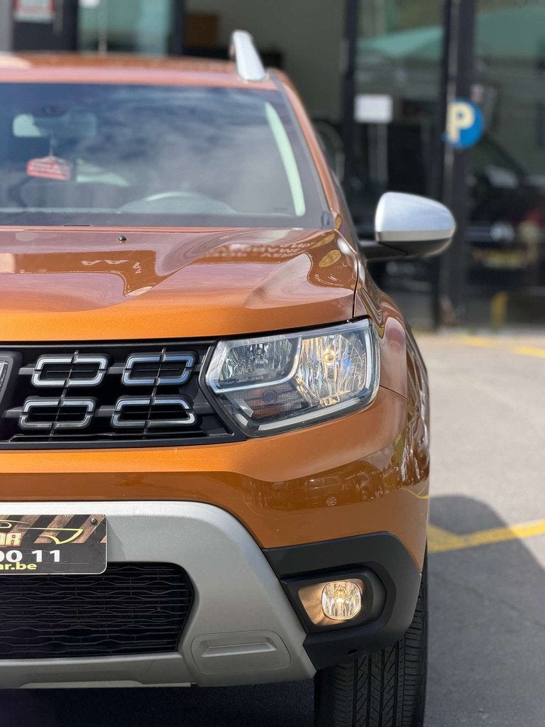 Dacia Duster 1.2 TCe*NAVI*CAMERA 360*BT*USB* (bj 2018), Auto's, Voorwielaandrijving, Stof, Gebruikt, 4 cilinders