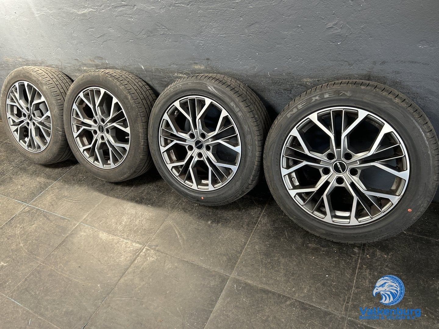 6.5mm! Renault Trafic Opel Vivaro 18 inch antraciet GMP Mati, 18 inch, -, -, Banden en Velgen