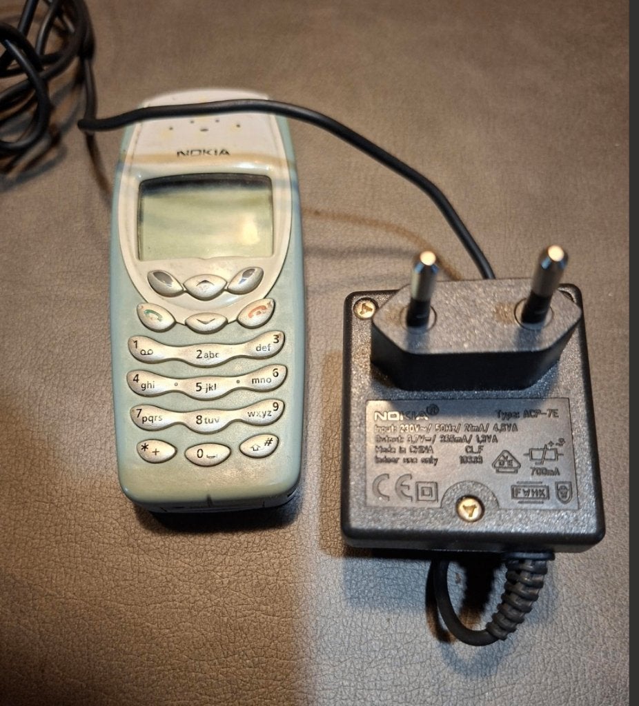 NOSTALGISCHE NOKIA 3410 met or Lader, Telecommunicatie, Mobiele telefoons | Nokia, Ophalen of Verzenden, Gebruikt, Overige kleuren