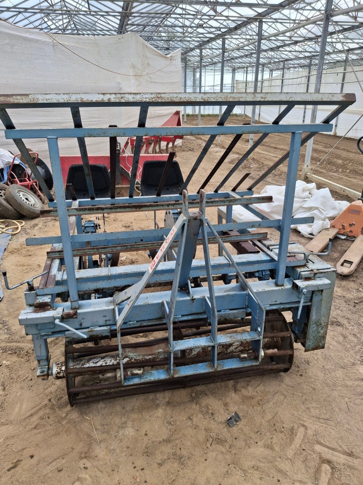 Plant machine perdu, Ophalen