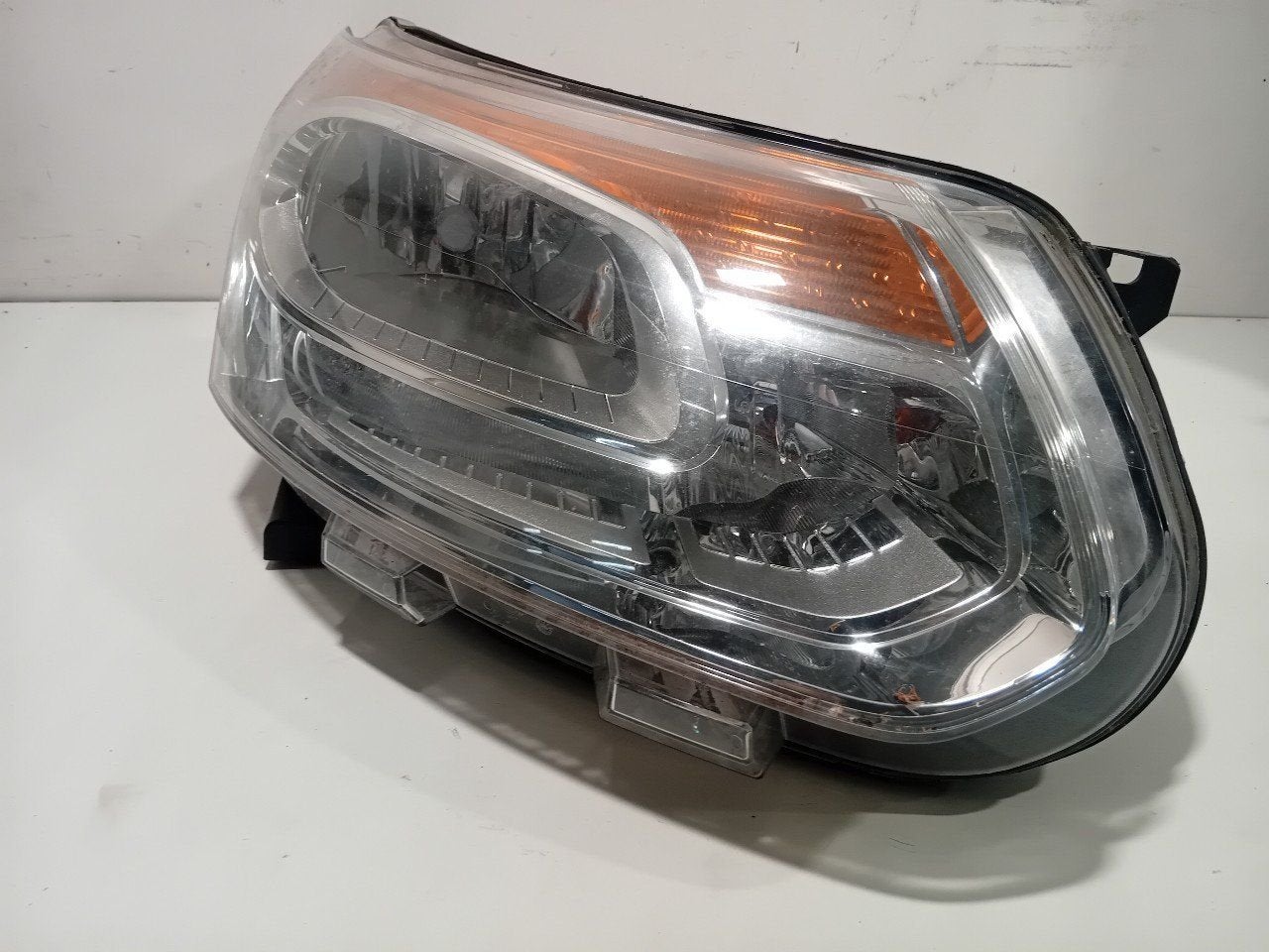 Koplamp rechts Citroën C3, Onderdelen@venauto.nl, Van der Ven Autorecycling B.V., Ettenseweg 76, 4706 PB Roosendaal, The Netherlands