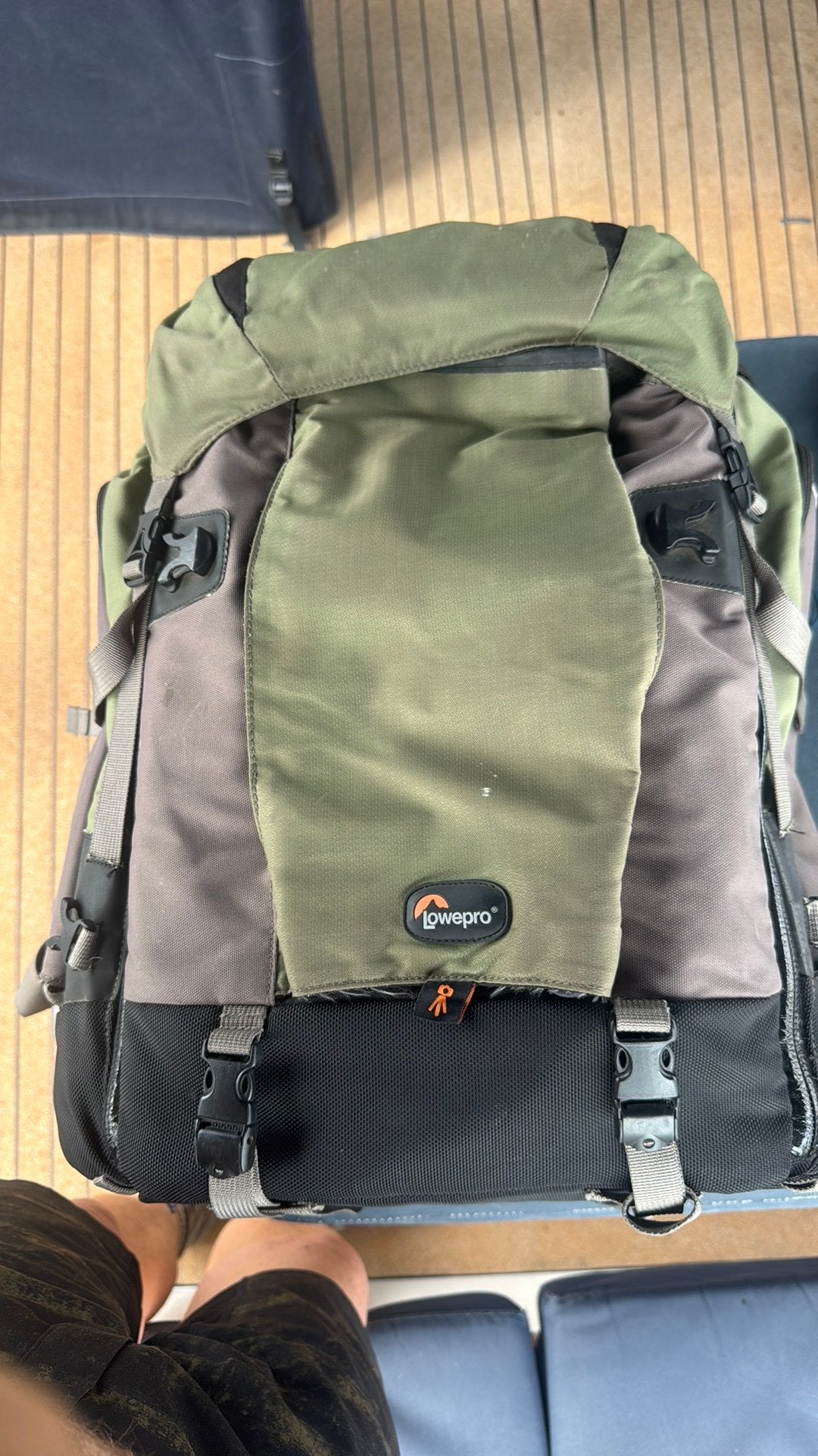 Sac à dos Lowepro pour appareil photo et objectif., Enlèvement, Utilisé, Lowepro