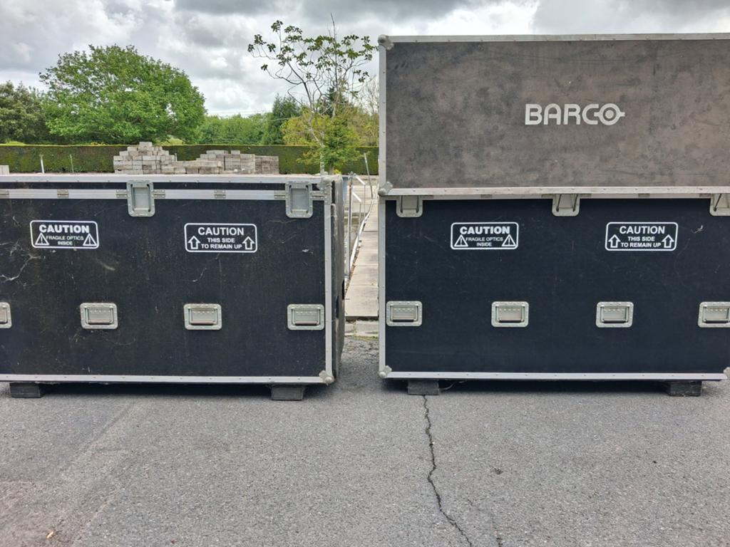 flight case, Enlèvement