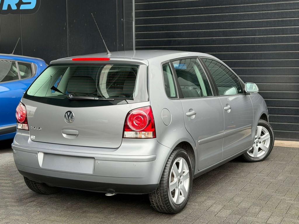 Volkswagen Polo 1.2i Trendline *1Jaar garantie*, Auto's, Stof, Gebruikt, Euro 6, Overige kleuren