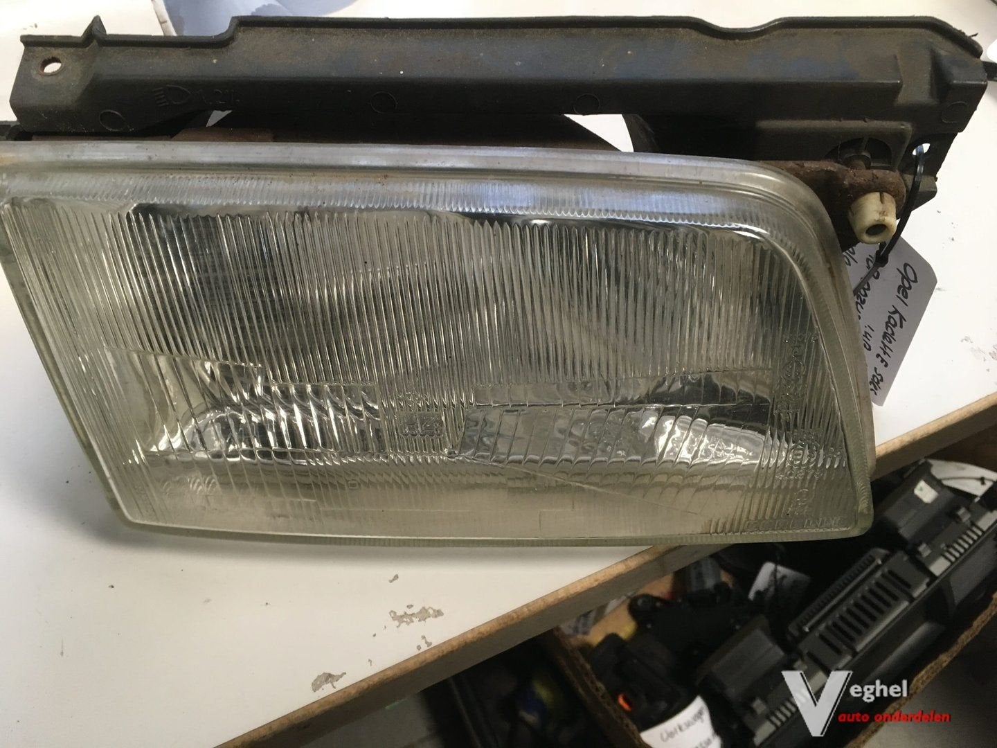 Opel Kadett E '91 Koplamp lv, Gebruikt, -, -, Ophalen of Verzenden