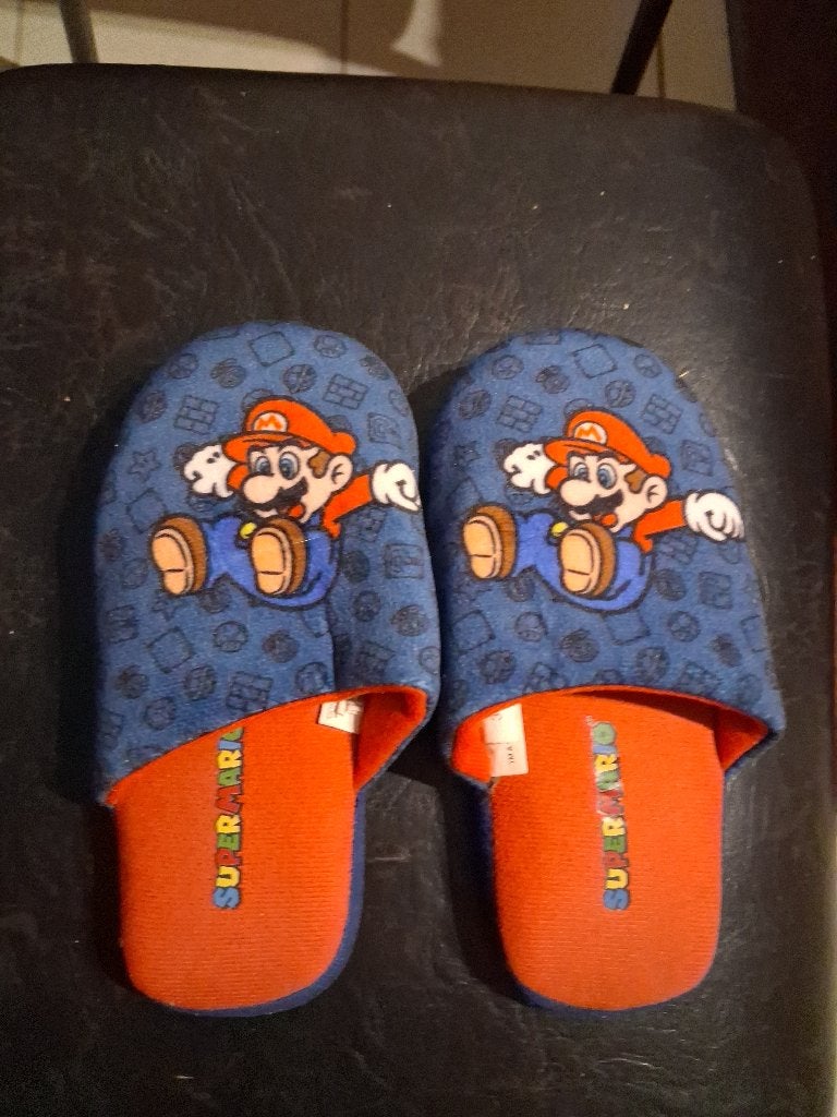 Kindersloffen, Kinderen en Baby's, Kinderkleding | Schoenen en Sokken, Ophalen, Zo goed als nieuw, Overige typen