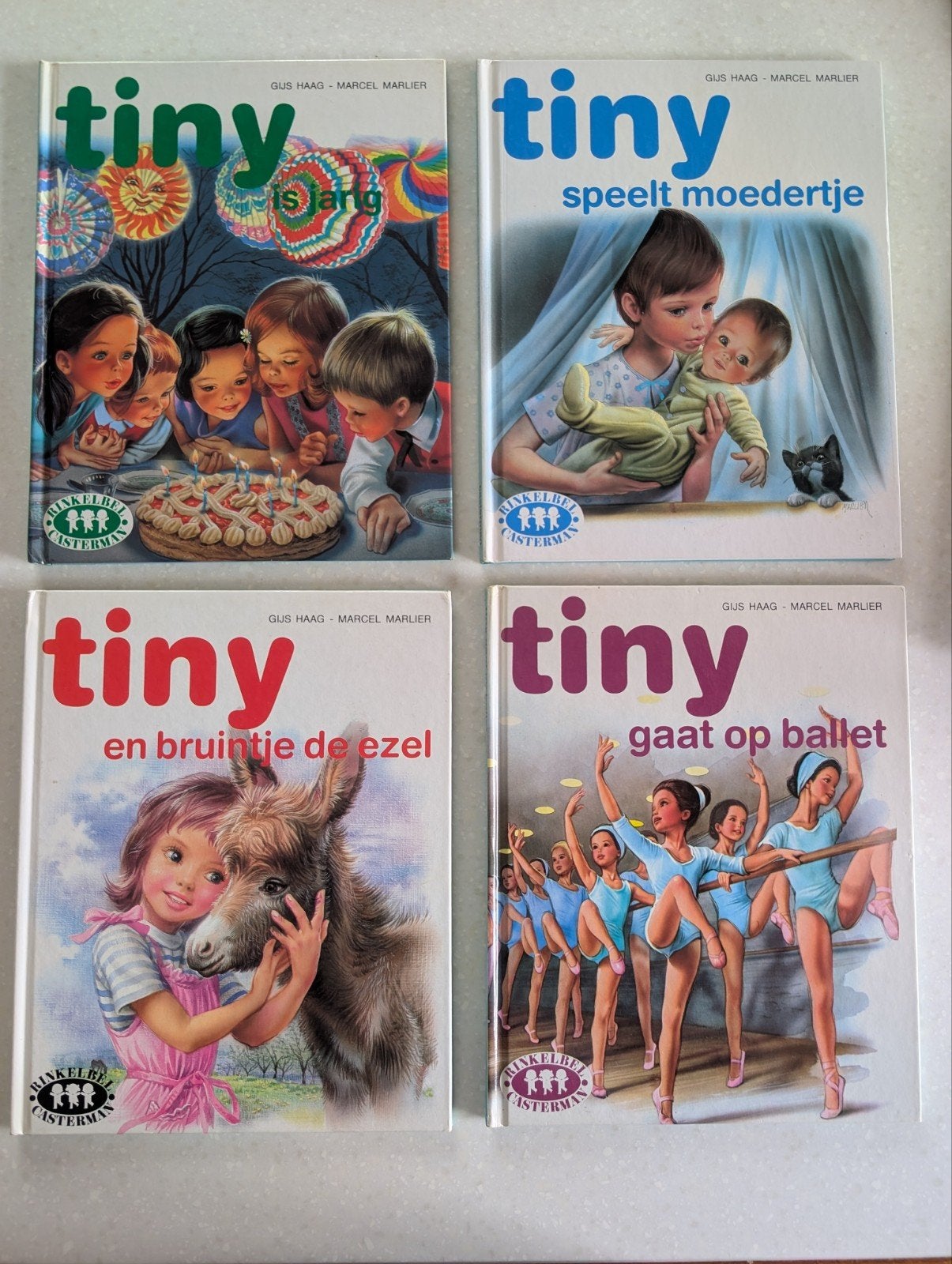 Tiny boeken, 7 stuks., Livres, BD | Comics, Plusieurs comics, Enlèvement ou Envoi, Utilisé, Europe