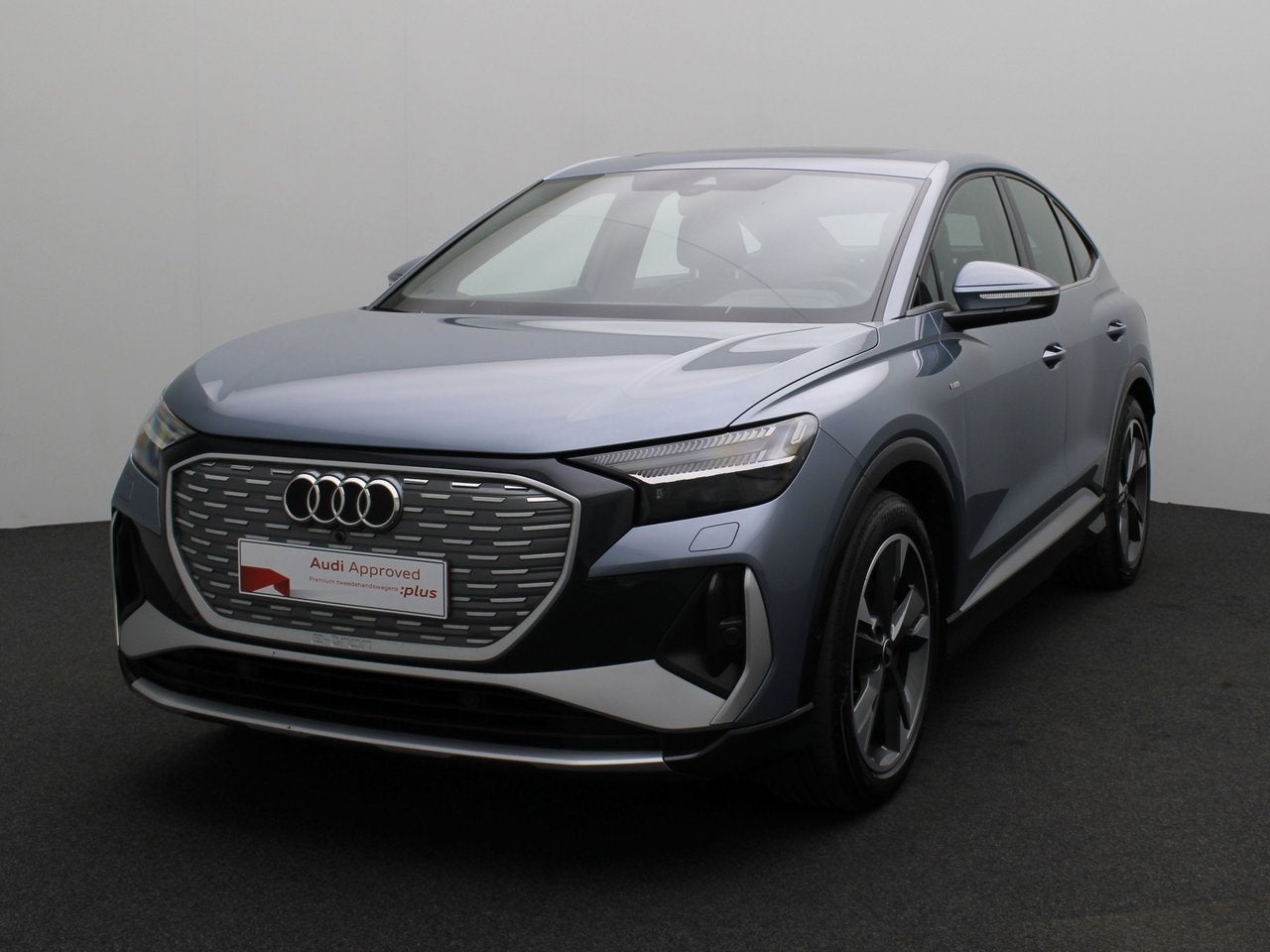 Audi Suv Q4 Sportback e-tron 40 S line  150,00 kW, Auto's, Automaat, Overige modellen, Blauw, https://public.car-pass.be/vhr/c664087c-596d-482a-ad74-d97b06f45629