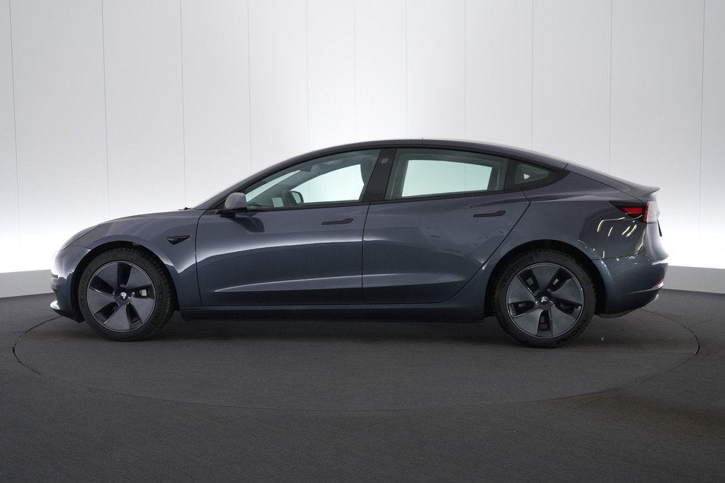 (2BTW332) TESLA MODEL 3, Autos, Tesla, Cuir, Argent ou Gris, Achat, Phares entièrement LED