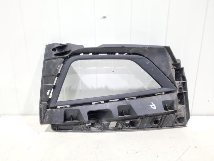 Plaque de protection feu antibrouillard droit d'un Volkswage, Volkswagen, -, 3 mois de garantie, Utilisé