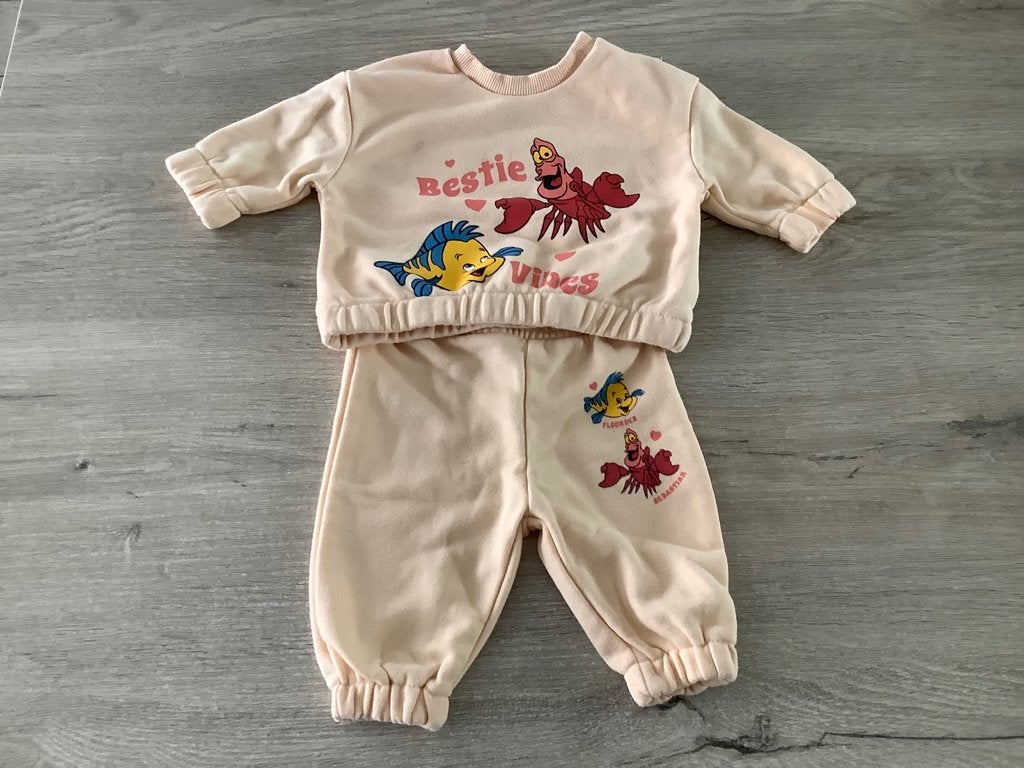 Disney Ariel de zeemeermin 2 delig baby pakje (Maat 62), Meisje, Zo goed als nieuw, Setje, Disney Princess-Primark