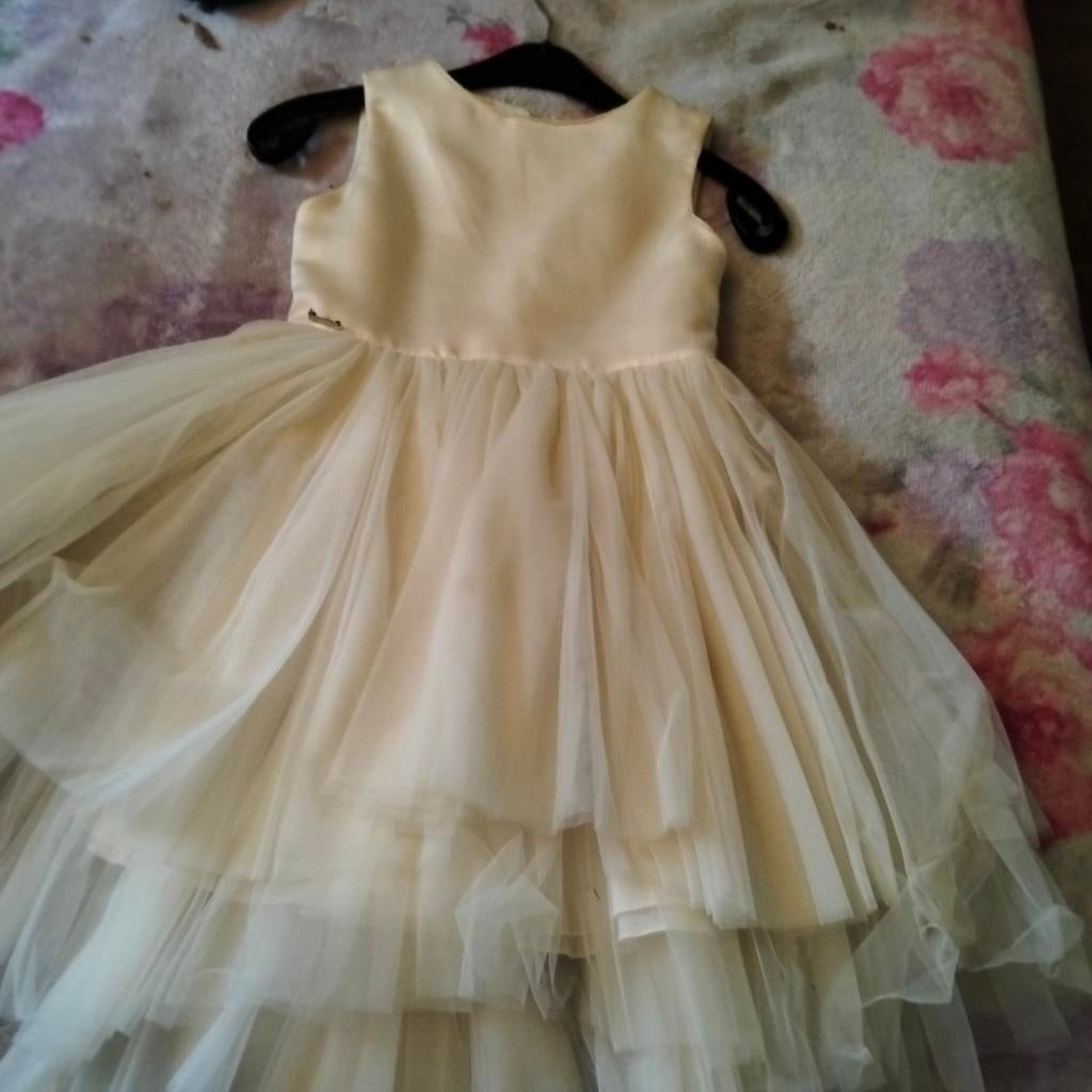 Communie kleed, Kleding | Dames, Trouwkleding en Trouwaccessoires, Ophalen, Zo goed als nieuw, Bruidsmeisjeskleding