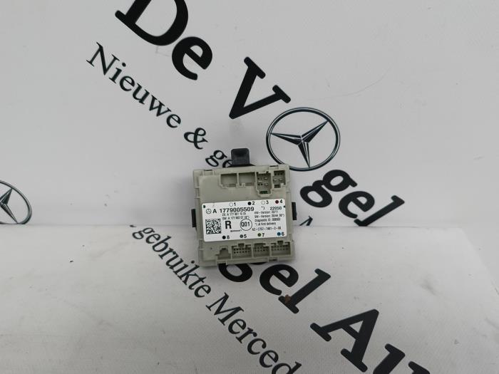 Module verrouillage central des portes d'un Mercedes CLA, 3 mois de garantie, Utilisé, -, -