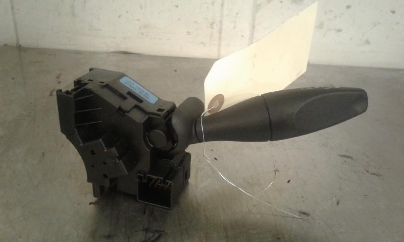 KNIPPERLICHTSCHAKELAAR Ford Fiesta 5 (JD / JH), Gebruikt, Ford