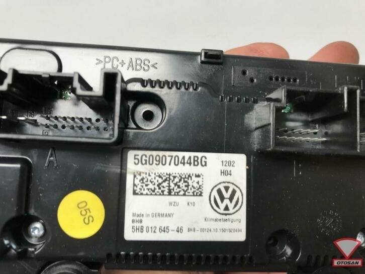 vw golf 7 climatronic stoelverwarming 5g0907044bg, Gebruikt, Volkswagen, Volkswagen AG, Vw@volkswagen.de