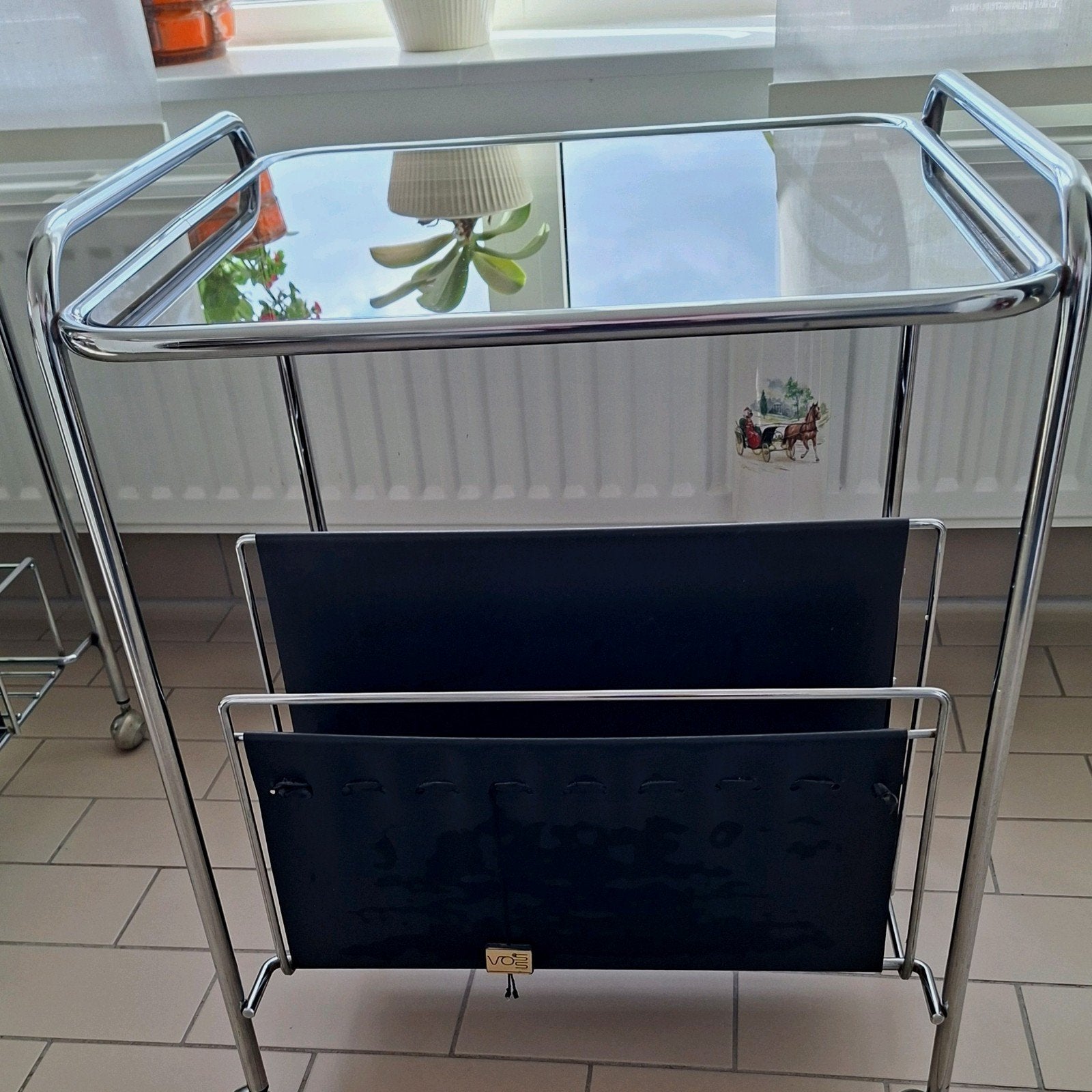 leuke vintage serveerwagen.Voss.  op wieltjes  met glas, Huis en Inrichting, Ophalen, Hollywood Regency, Lectuurbak, Zo goed als nieuw
