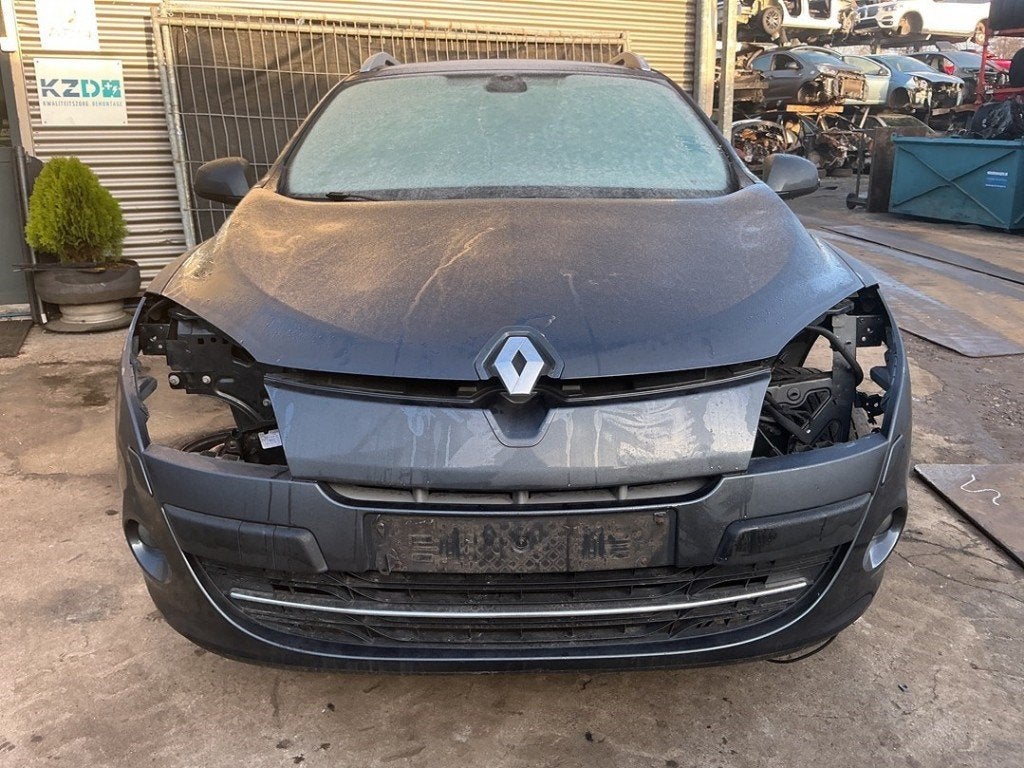 CAPOT Megane III Grandtour (KZ) (|651009018R|651000035R|), Renault, Utilisé, Peter-Huppertz-Straße 5
51063  Köln, DE, Capot moteur