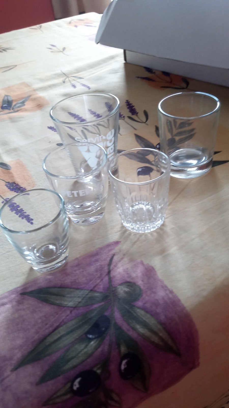 a v 5 verres ou verrines a liqueurs appétit, Enlèvement ou Envoi, Comme neuf, Autres types