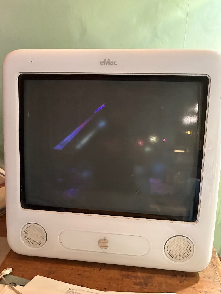 eMac Apple wit, Computers en Software, Ophalen, 13 inch of meer, Overige modellen, Wit