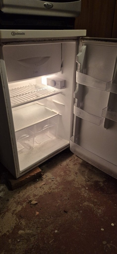 frigo à vendre, Enlèvement, Utilisé, Avec compartiment congélateur