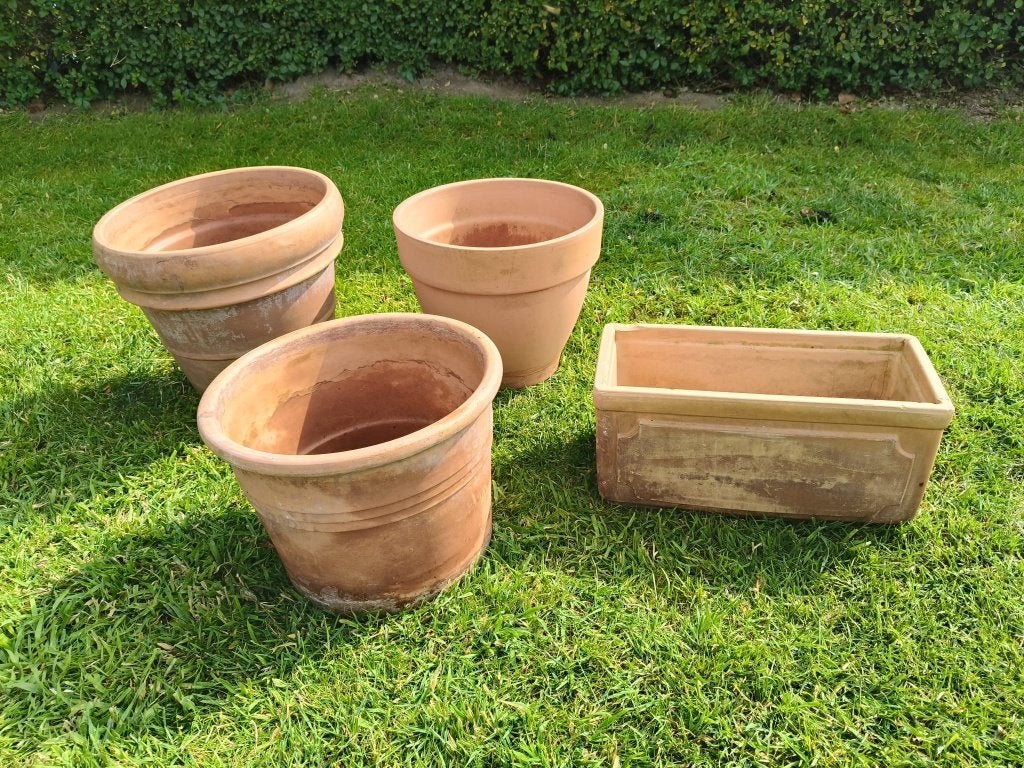 4 pots de fleurs en terre cuite, Balcon, 25 à 40 cm, Enlèvement, Utilisé