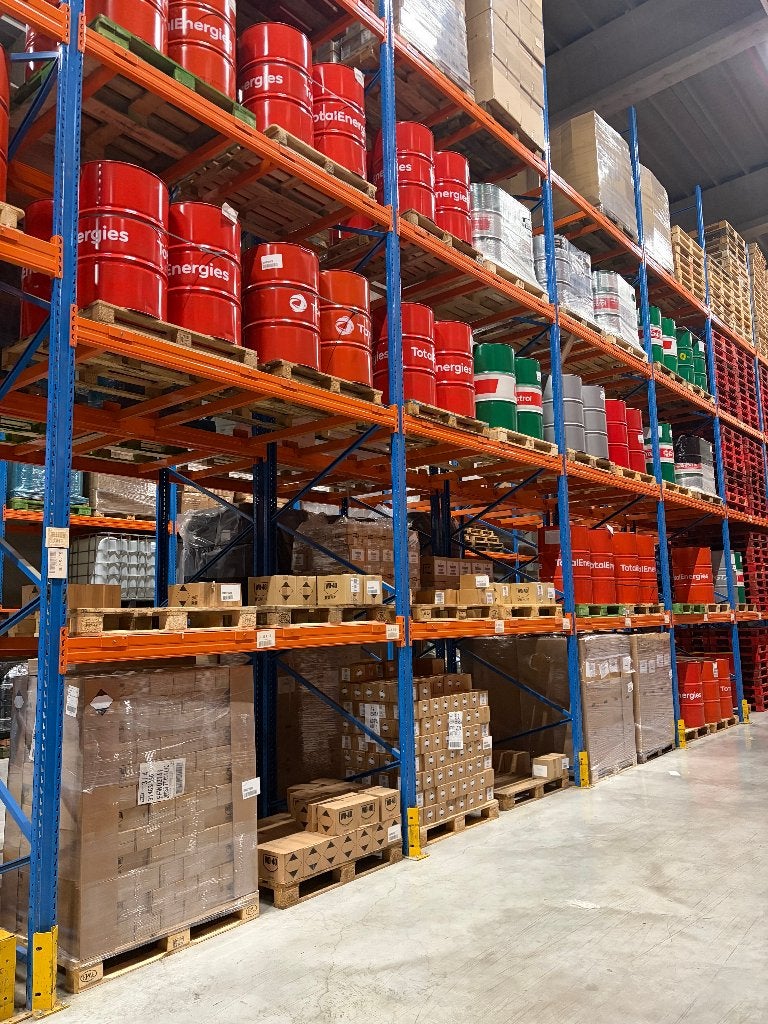 BESTE KOOP MOTOROLIE HYDRAULIEK TRANSMISSIE OLIE, Zakelijke goederen, Landbouw | Tractoren, Ophalen of Verzenden, Renault