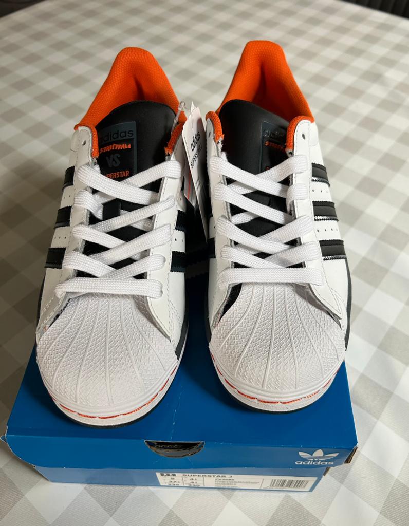 Adidas superstar maat 37, Enfants & Bébés, Vêtements enfant | Chaussures & Chaussettes, Neuf, Garçon ou Fille, Enlèvement, Chaussures