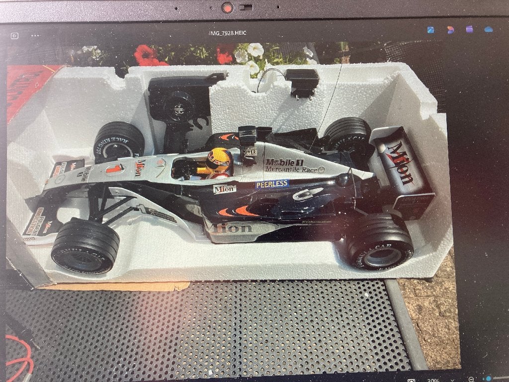 NQD-F1 op schaal 1:8. Werkt prima. Nieuw (+/- 1998), Hobby en Vrije tijd, Modelauto's | 1:5 tot 1:12, Ophalen of Verzenden, Nieuw
