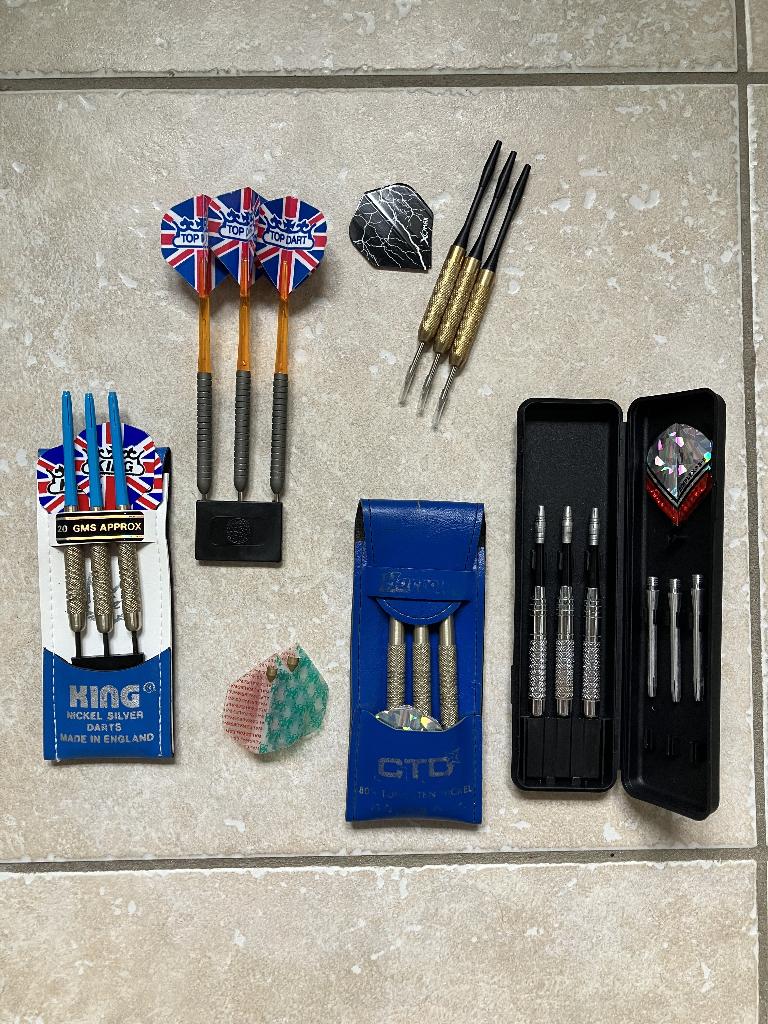 Darts pijltjes, Ophalen, Zo goed als nieuw