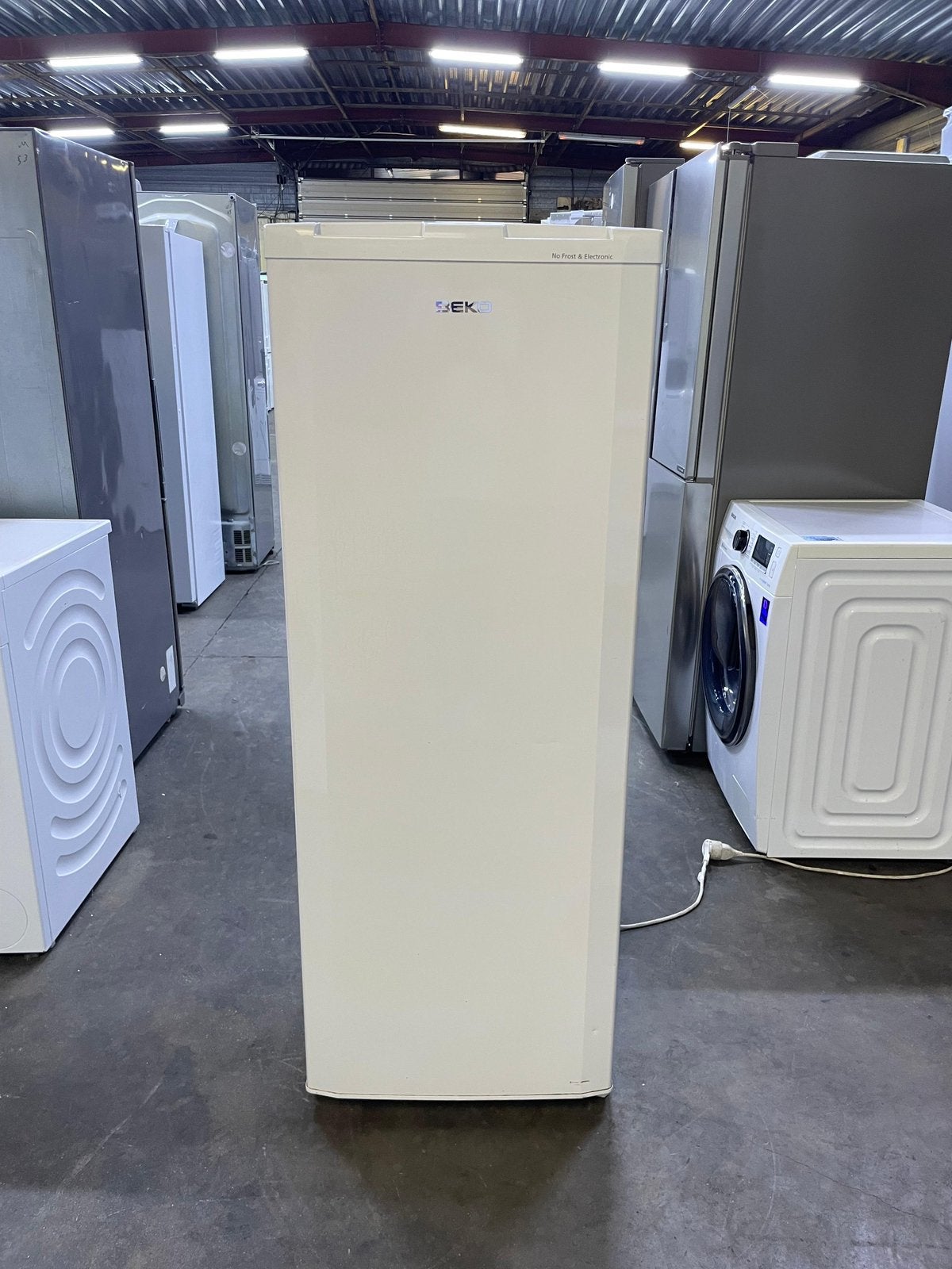 Diepvries Beko A+ met GARANTIE, Elektronische apparatuur, Ophalen, Zo goed als nieuw
