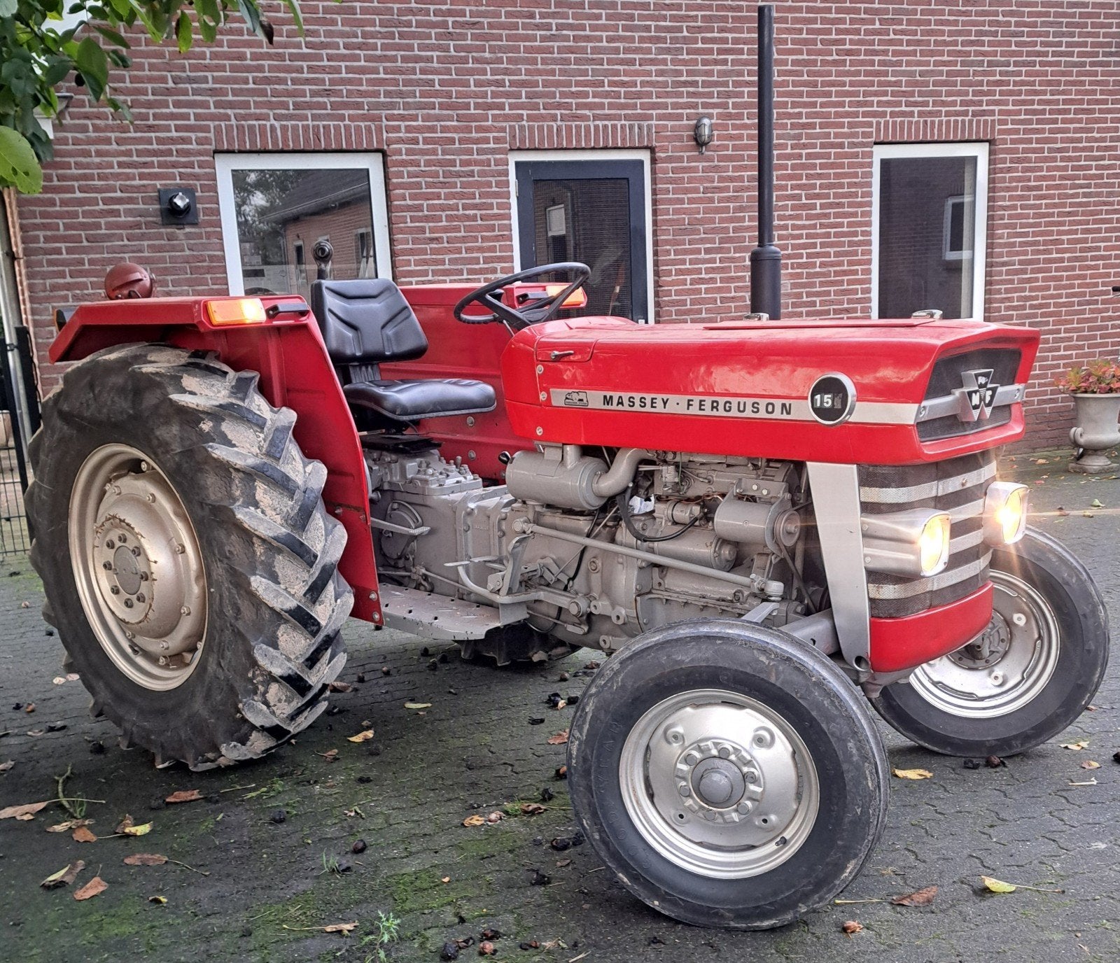 Massey ferguson 152, Zakelijke goederen, Ophalen, Massey Ferguson