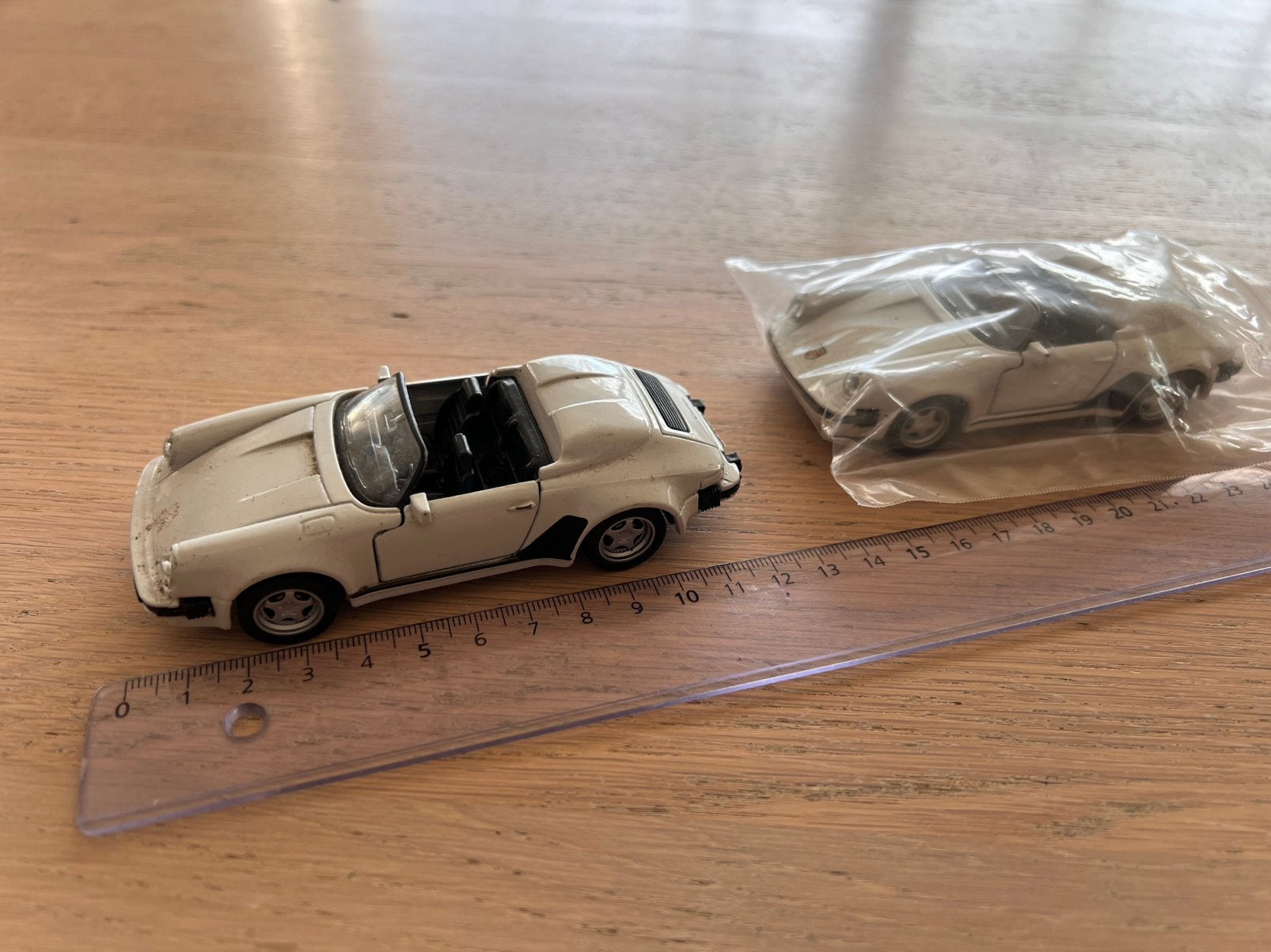 Porche 911 speedster €3 het stuk, Hobby & Loisirs créatifs, Enlèvement ou Envoi, Comme neuf