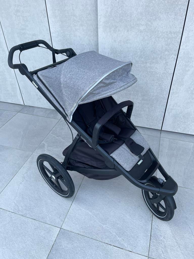 Thule urban glide, Kinderen en Baby's, Ophalen, Zo goed als nieuw, Overige merken, Verstelbare rugleuning