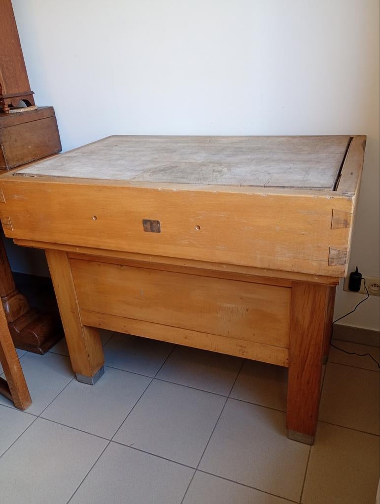 Oude slagerstafel, hakblok, kapblok, Ophalen