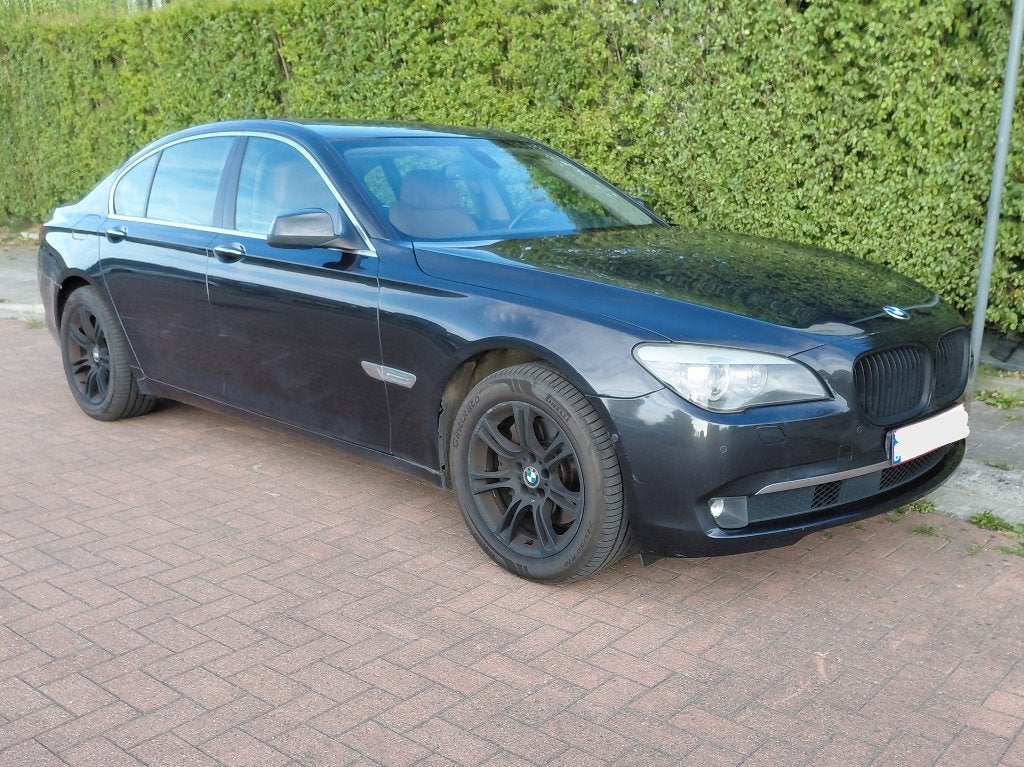 bmw 730 2012, Autos, BMW, Particulier, Série 7, Diesel, Euro 5, Berline, 4 portes, Automatique, Noir, Beige, Cuir, Propulsion arrière