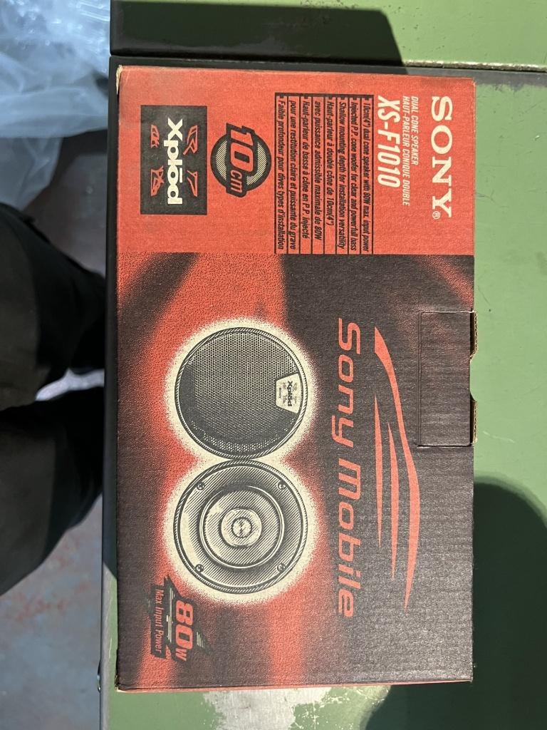 set nieuwe autoboxen sony, Ophalen, Nieuw