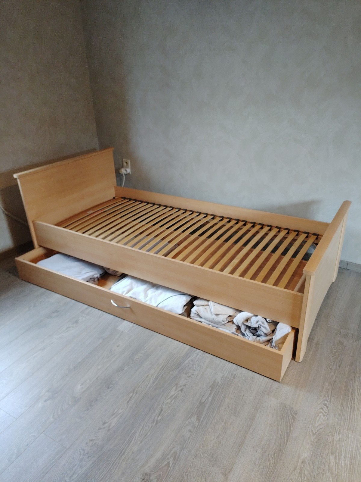 1 persoonsbed, Huis en Inrichting, Ophalen, 200 cm