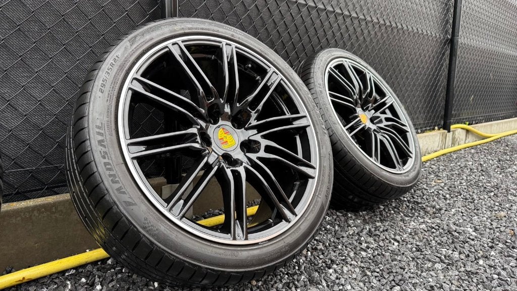 Porsche GTS 21'' Velgenset Met Bijna Nieuwe Banden –Topstaat, Auto-onderdelen, Ophalen, Gebruikt, Banden en Velgen, 21 inch