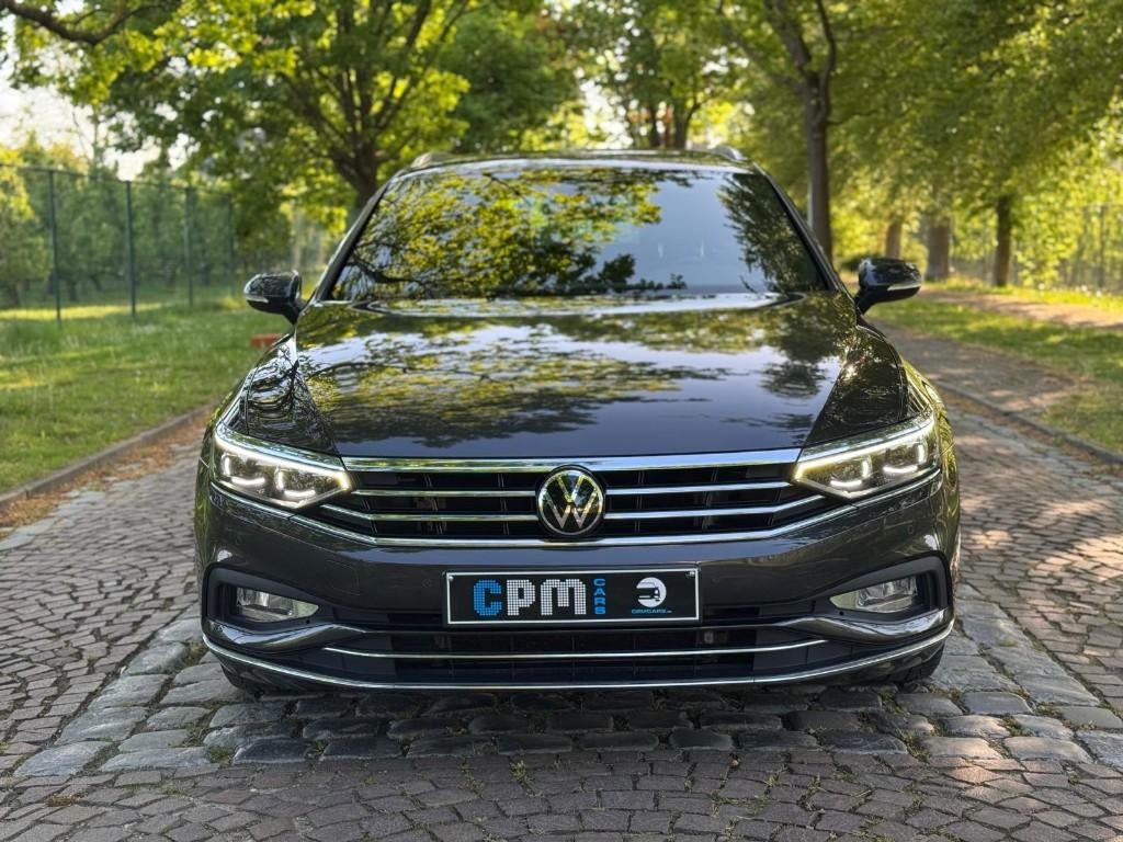Volkswagen Passat Variant 1.5 TSI * CAMERA * CARPLAY * NAVI, Cuir, Argent ou Gris, Achat, Entreprise